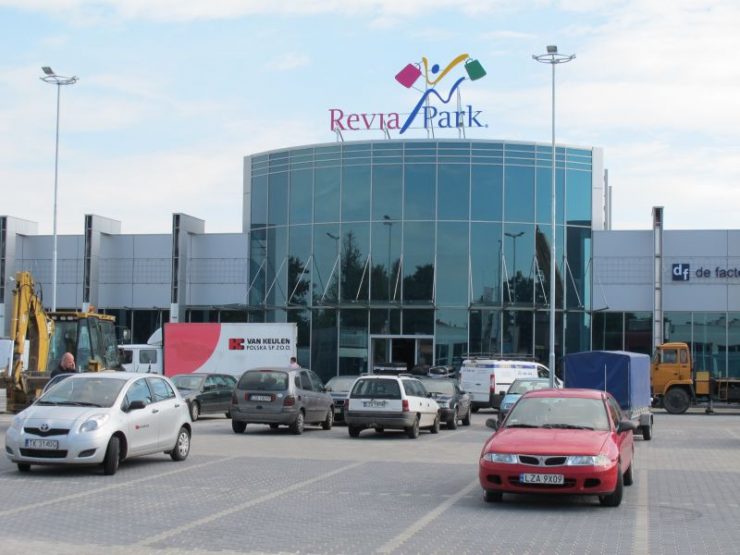 Торговый центр Revia Park в Замостье