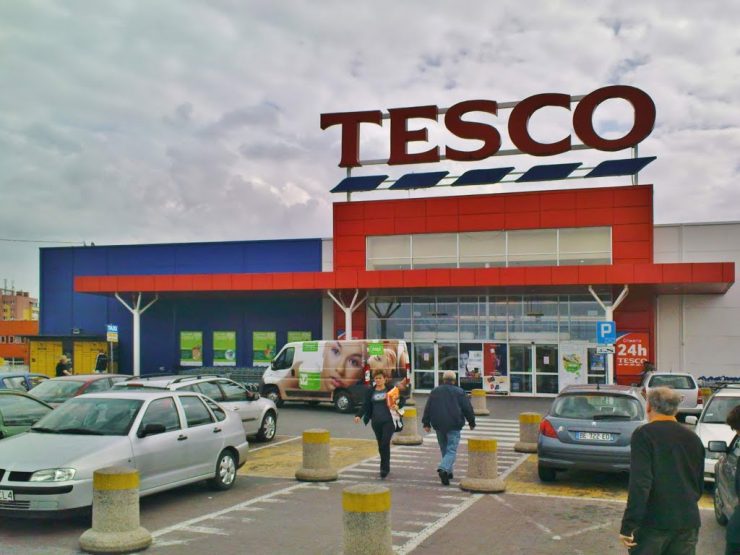 Супермаркет Tesco в Кракове