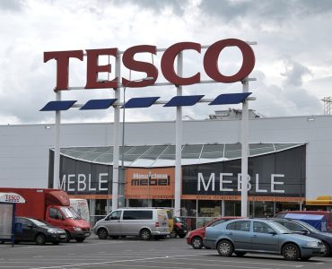 Супермаркет Tesco в Кракове